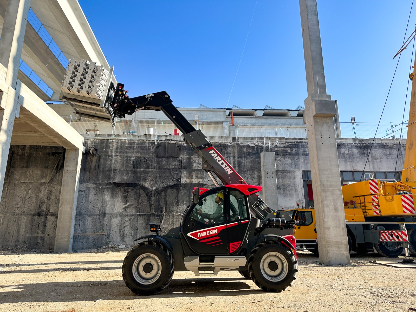 Faresin FT-1023 Telehandler